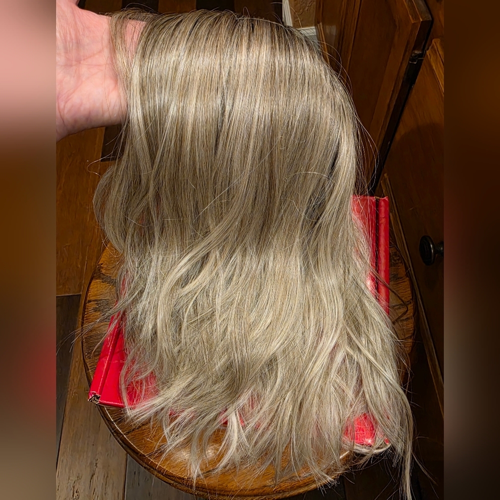 WFEW Silver Gray WIG Wavy Bob Style - Picture 3 of 4